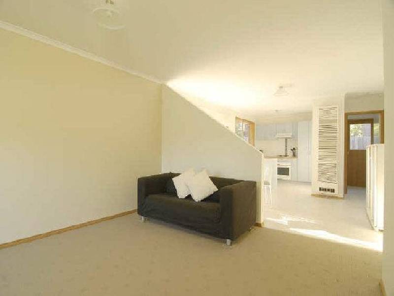 2 Curringa Close, Berwick VIC 3806