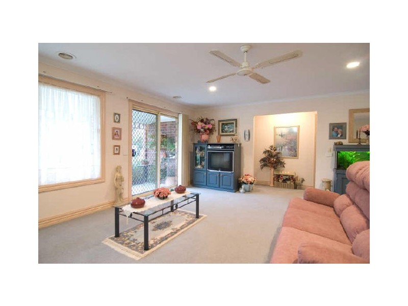 20 Turnberry Avenue, Narre Warren South VIC 3805