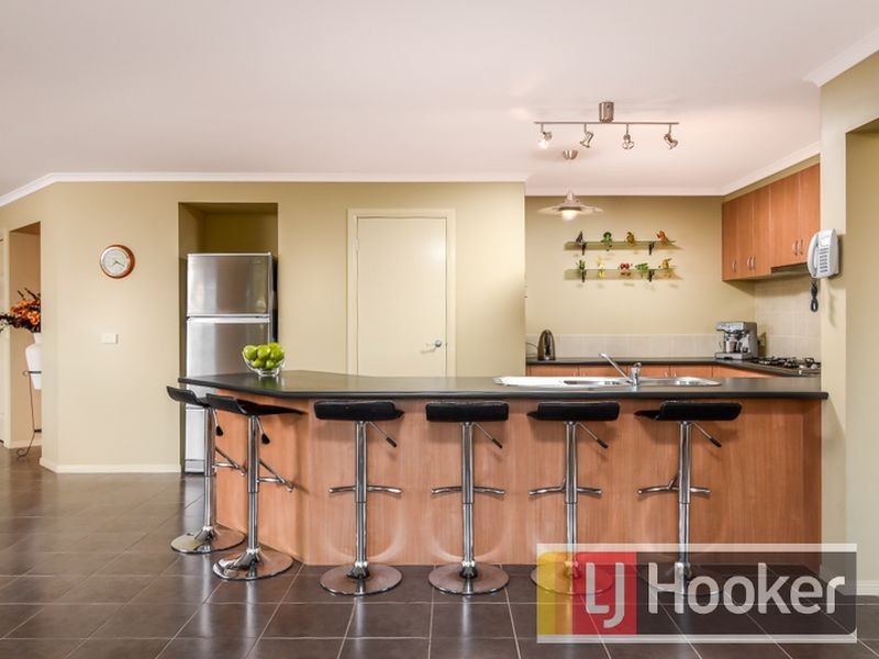 2 Talinga Court, Berwick VIC 3806