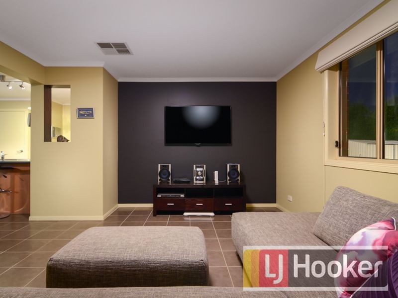 2 Talinga Court, Berwick VIC 3806