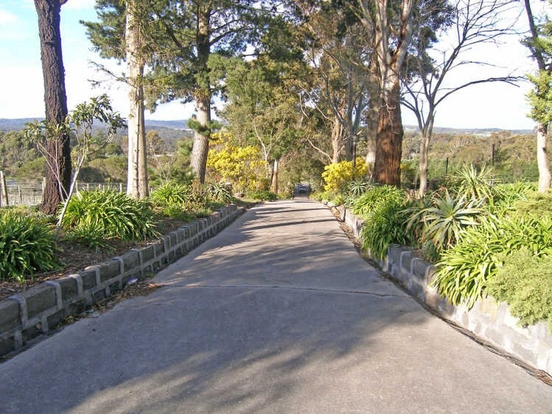 315 Harkaway Road, Harkaway VIC 3806