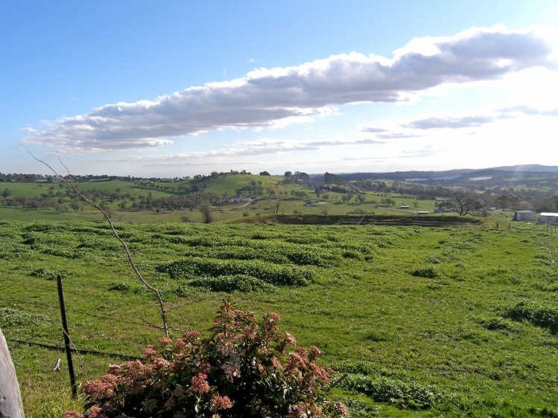 315 Harkaway Road, Harkaway VIC 3806