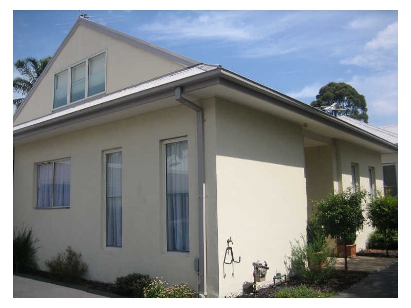 2/58 Palmerston Street, Berwick VIC 3806