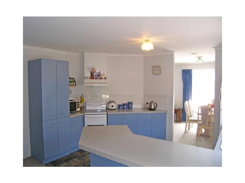 13 Harwood Court, Berwick VIC 3806