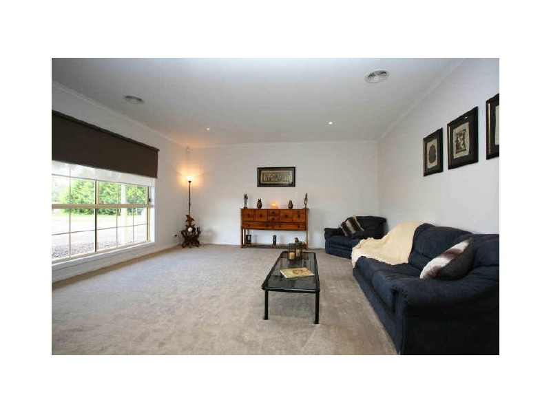 16 Market Lane, Narre Warren South VIC 3805