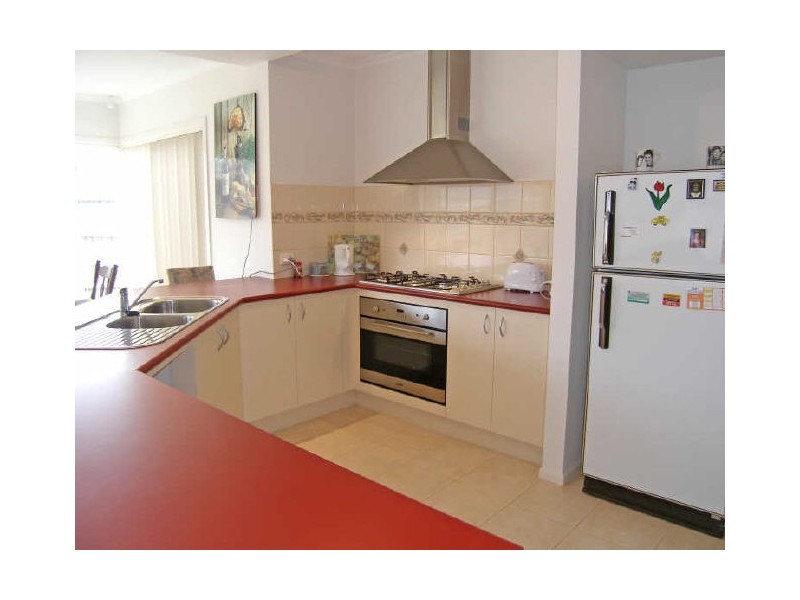 12 Bishop Place, Berwick VIC 3806