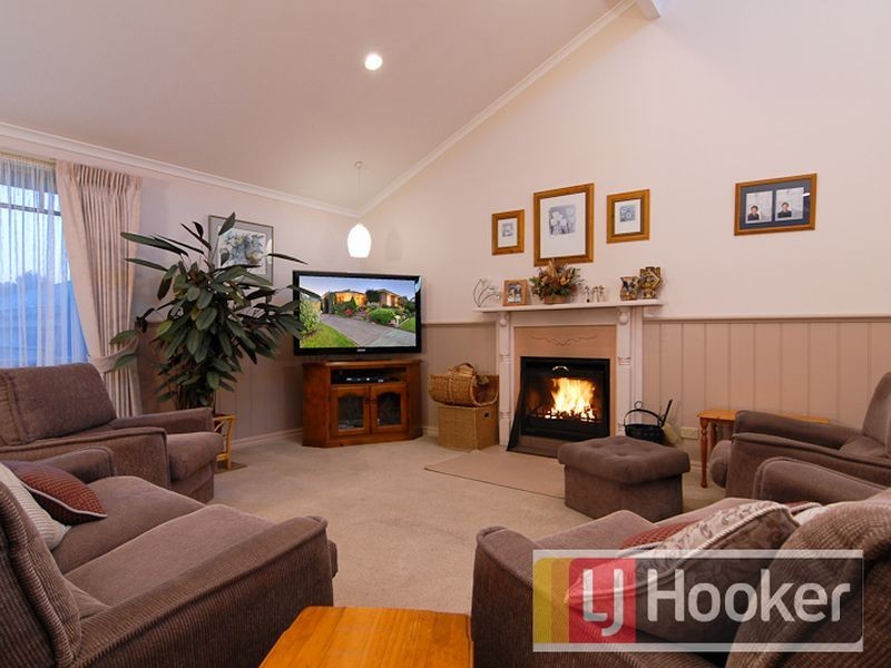 1 Matheson Court, Berwick VIC 3806