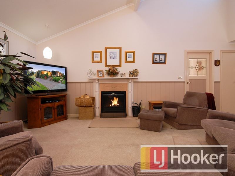 1 Matheson Court, Berwick VIC 3806