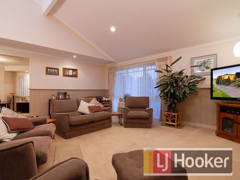 1 Matheson Court, Berwick VIC 3806