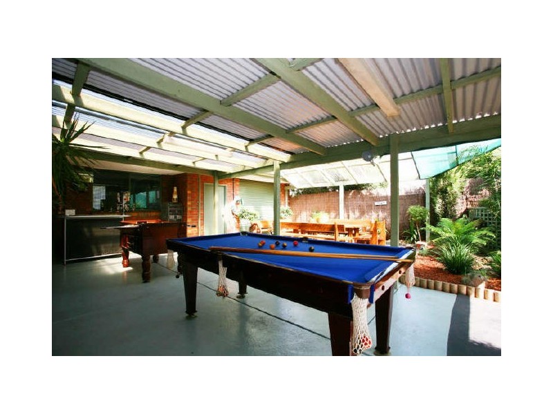 17 Gull Way, Narre Warren South VIC 3805