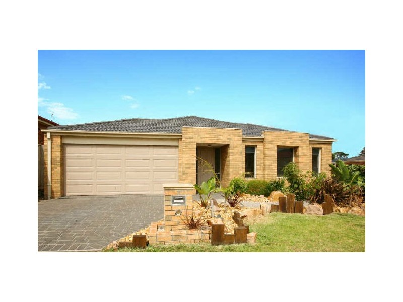 5 Shane Court, Berwick VIC 3806