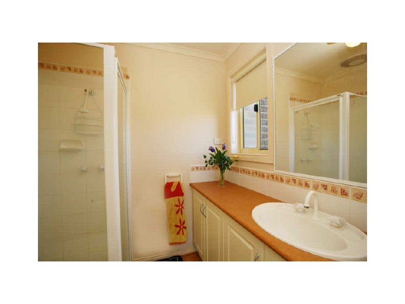 28 Breamlea Way, Cranbourne VIC 3977