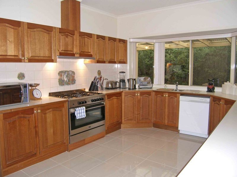 22 Ellesse Way, Berwick VIC 3806