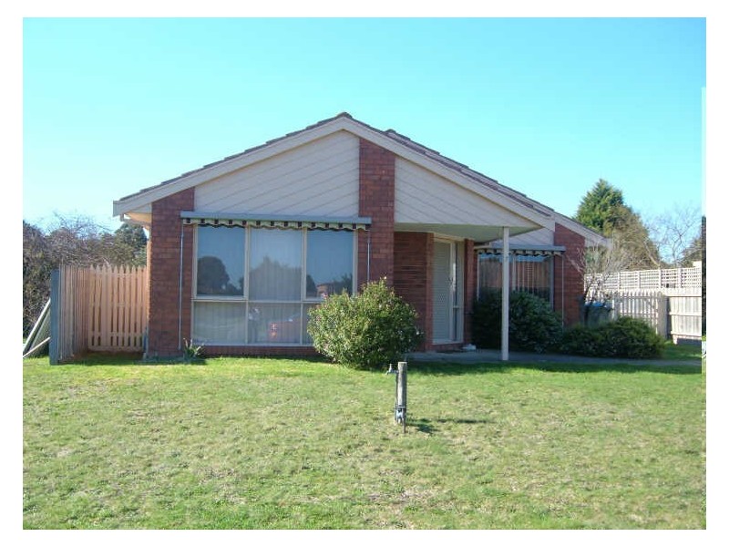 7 Harwood Court, Berwick VIC 3806