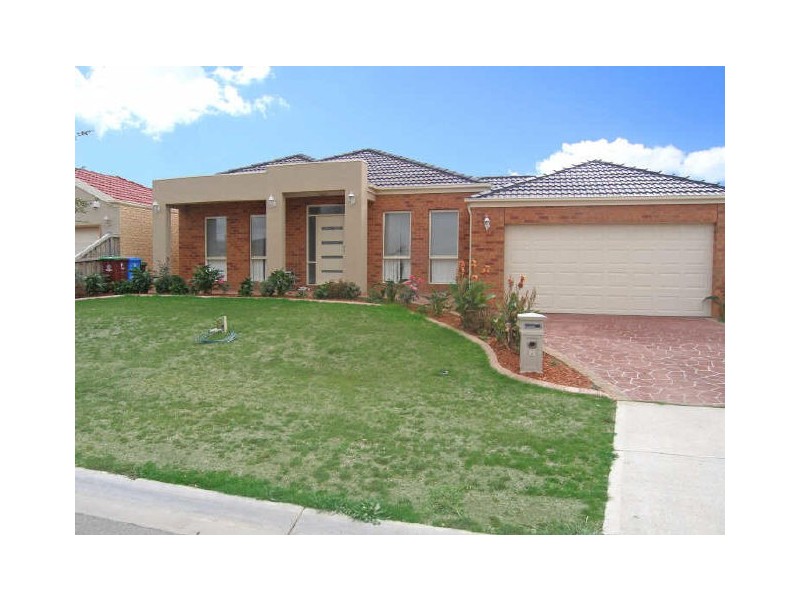 6 Papillion Way, Narre Warren South VIC 3805