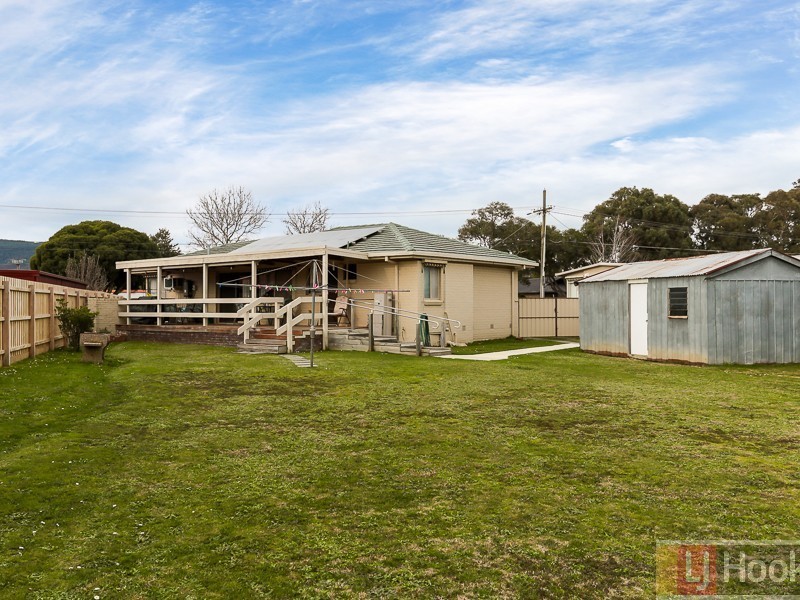 11 Aitken Court, Ferntree Gully VIC 3156