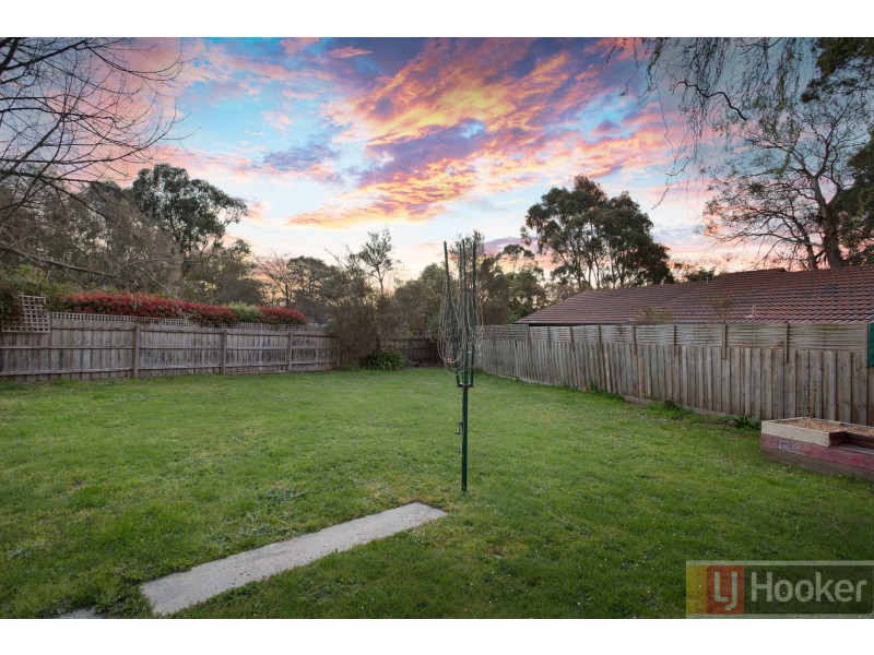 5 McDonald Crescent, Boronia VIC 3155