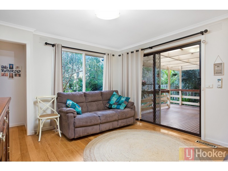 12 Raheen Avenue, Wantirna VIC 3152