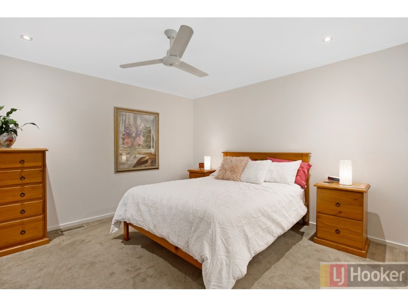 12 Raheen Avenue, Wantirna VIC 3152