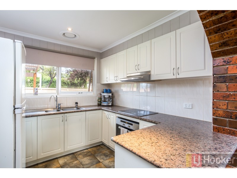 6 Bursaria Avenue, Ferntree Gully VIC 3156