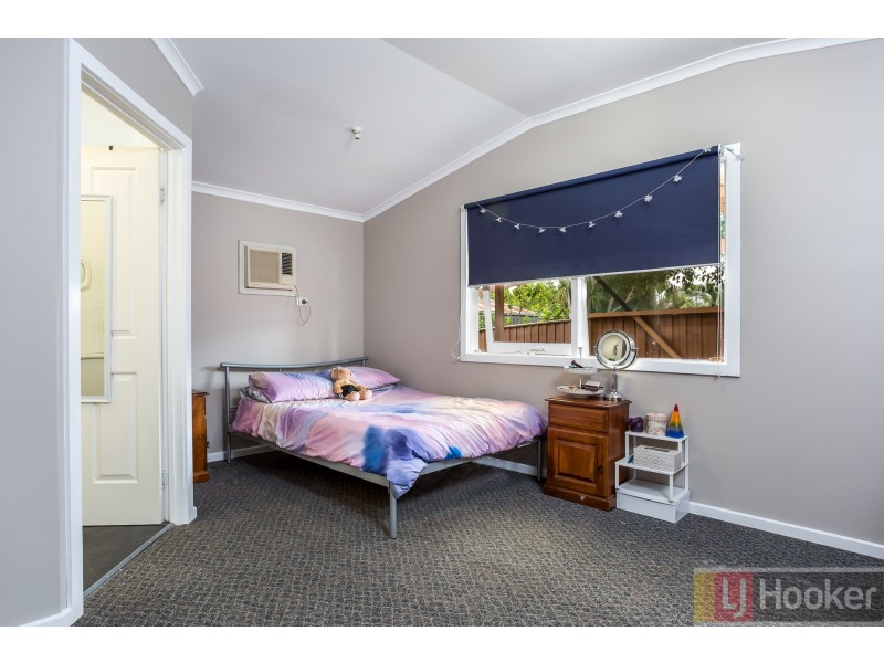 6 Bursaria Avenue, Ferntree Gully VIC 3156