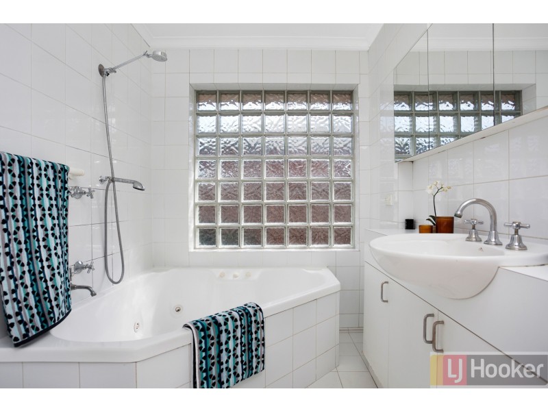 28 Charlotte Road, Boronia VIC 3155