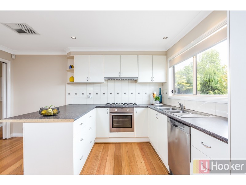 32 Orchard Road, Bayswater VIC 3153