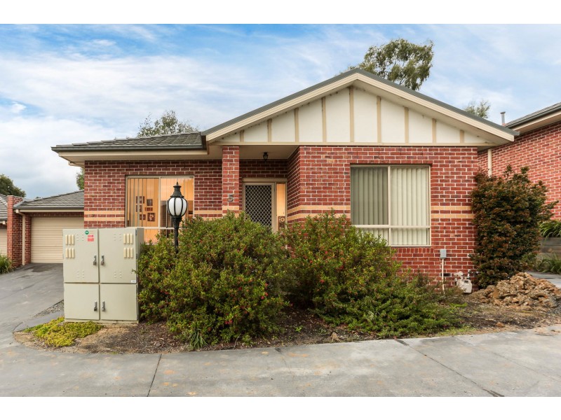 5/25-27 Canterbury Road, Montrose VIC 3765