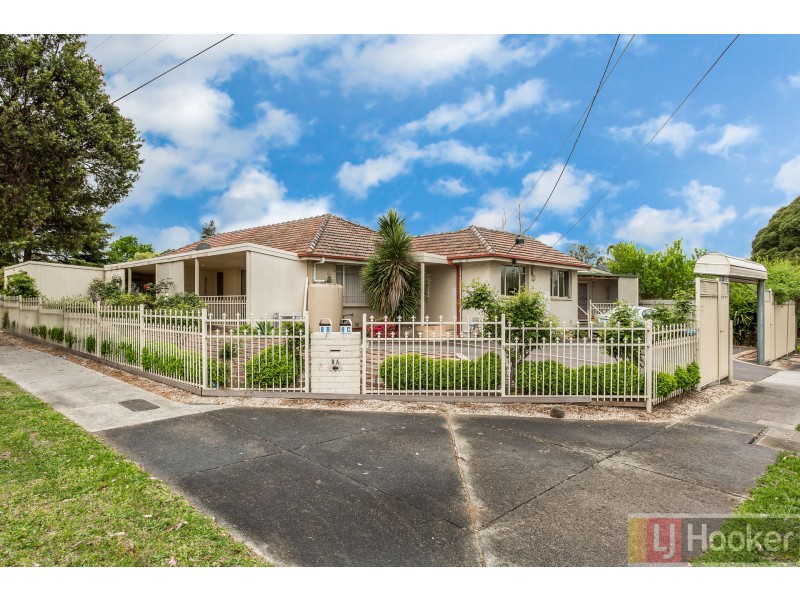 8 Anne Road, Knoxfield VIC 3180