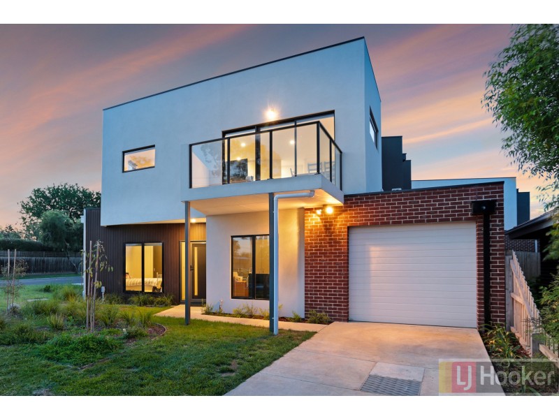 2A Springfield Road, Boronia VIC 3155