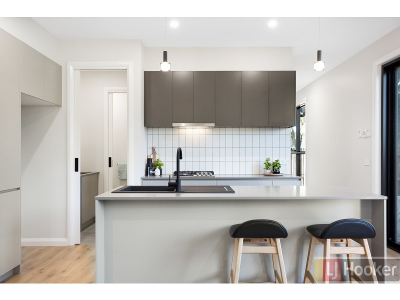 11 Elliot Street, Knoxfield VIC 3180