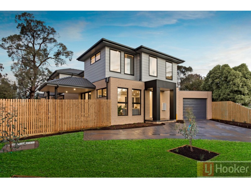 26 Narong Crescent, Knoxfield VIC 3180