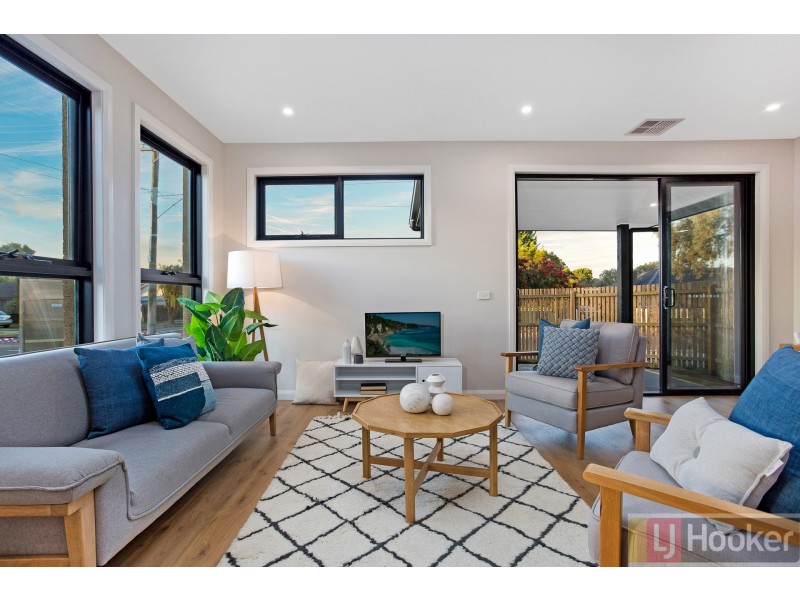 26 Narong Crescent, Knoxfield VIC 3180