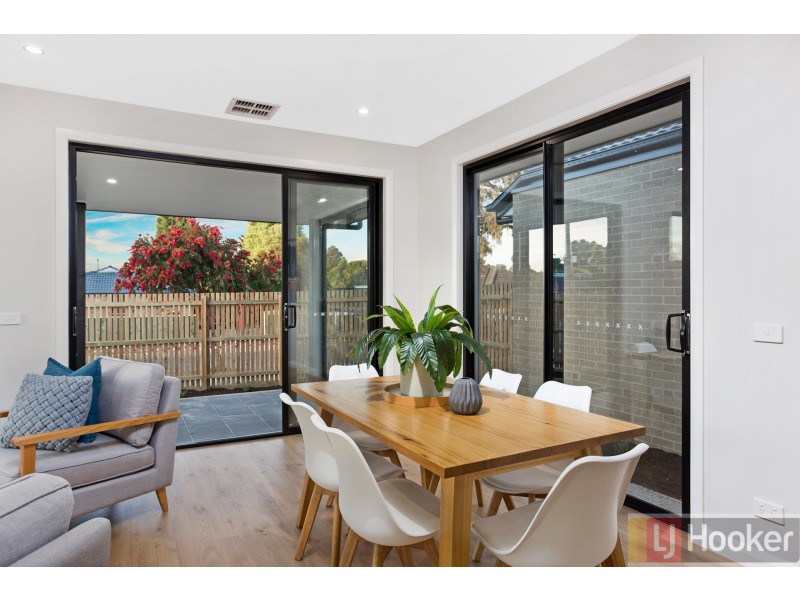 26 Narong Crescent, Knoxfield VIC 3180