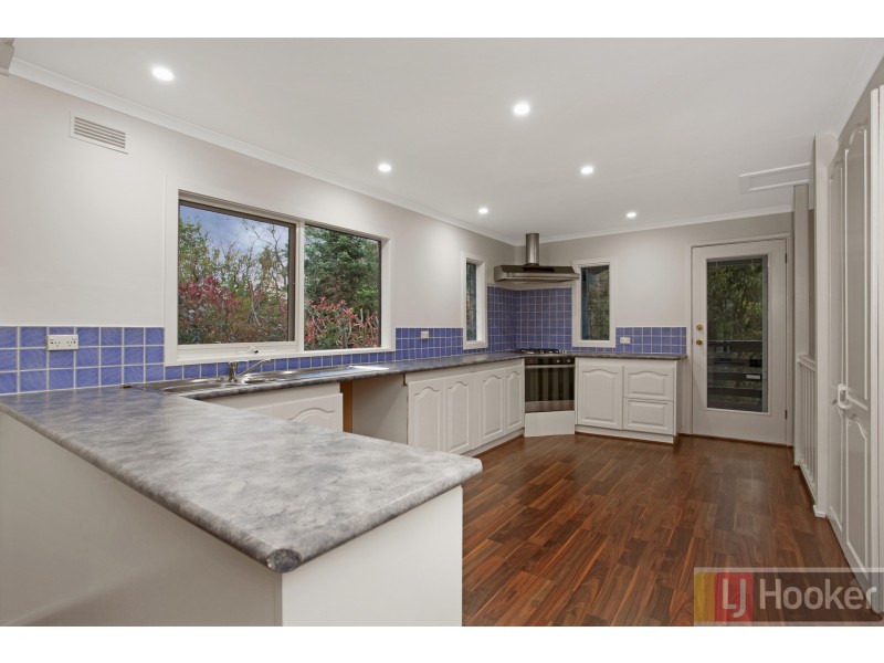 21 Rona Street, Ferntree Gully VIC 3156