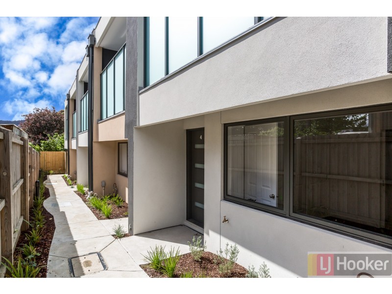 4/5 Cypress Avenue, Boronia VIC 3155