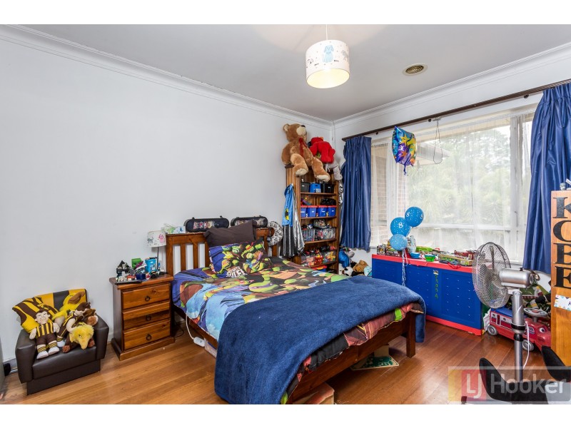 13 Elder Grove, Boronia VIC 3155