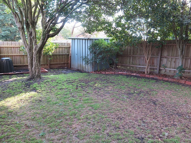 2/13 McDonald Crescent, Boronia VIC 3155