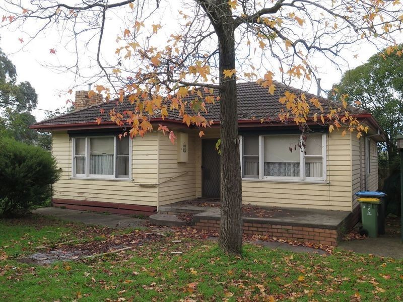 5 Banksia Court, Bayswater VIC 3153