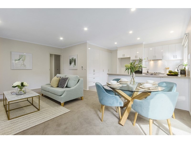 33/110 King Street, Doncaster East VIC 3109