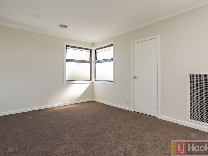 2/14 Zeising Court, Boronia VIC 3155