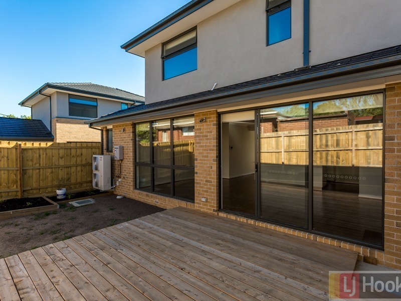 2/14 Zeising Court, Boronia VIC 3155