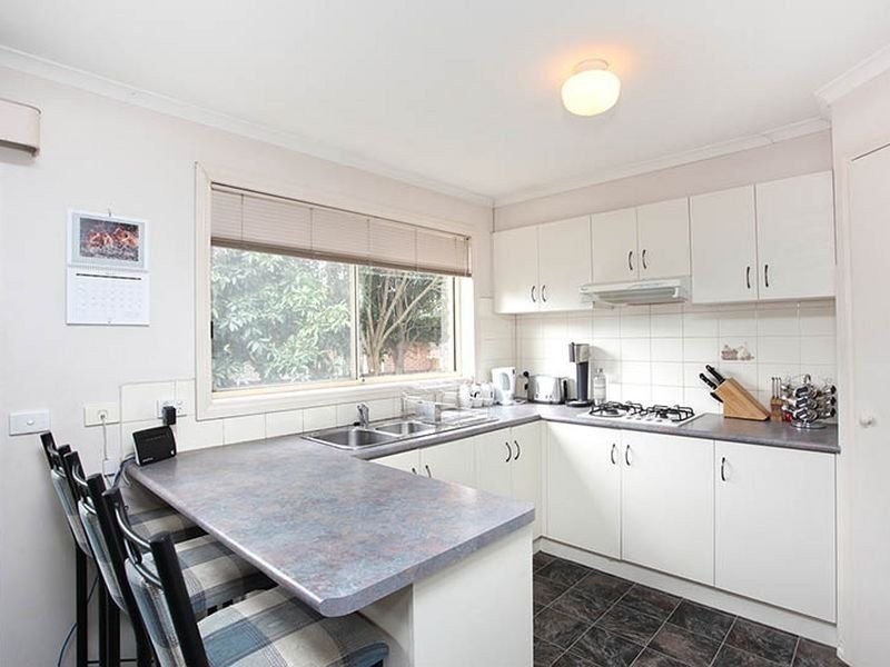 2/20 Catherine Street, Boronia VIC 3155