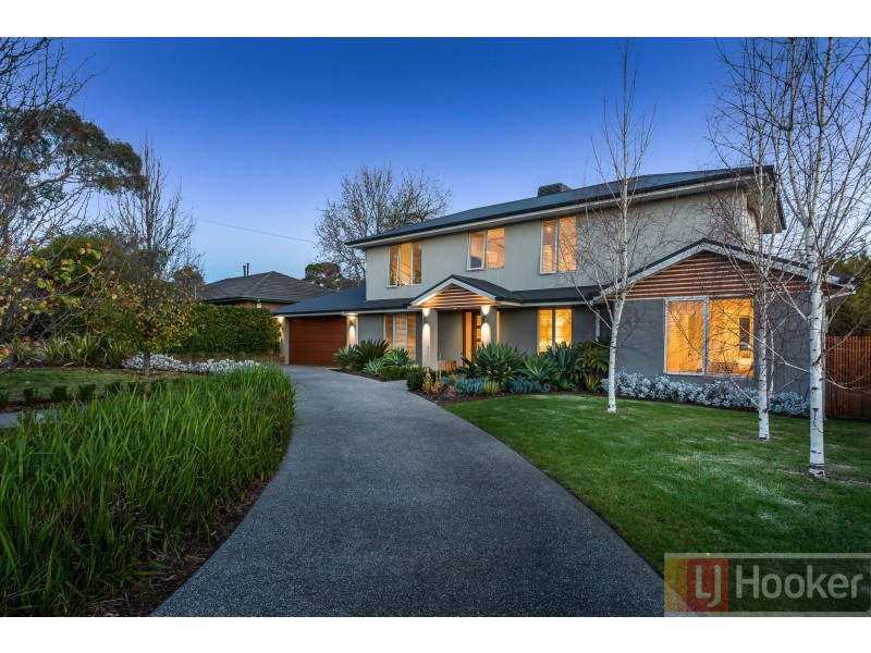 22 Orna Street, Ferntree Gully VIC 3156