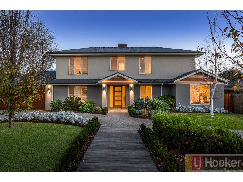 22 Orna Street, Ferntree Gully VIC 3156