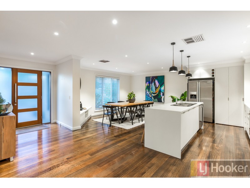 22 Orna Street, Ferntree Gully VIC 3156