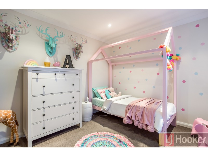 22 Orna Street, Ferntree Gully VIC 3156