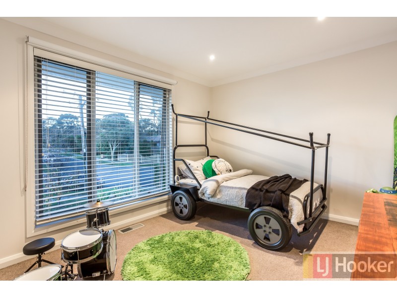 22 Orna Street, Ferntree Gully VIC 3156