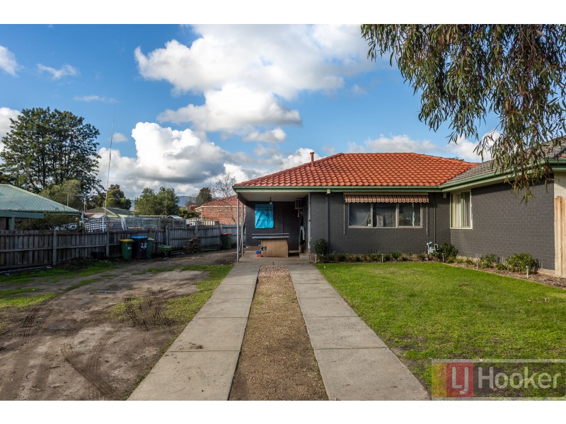 2/28 Cherrytree Rise, Knoxfield VIC 3180