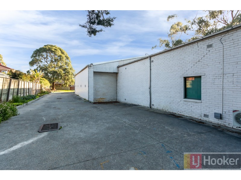 2 Francis Crescent, Ferntree Gully VIC 3156